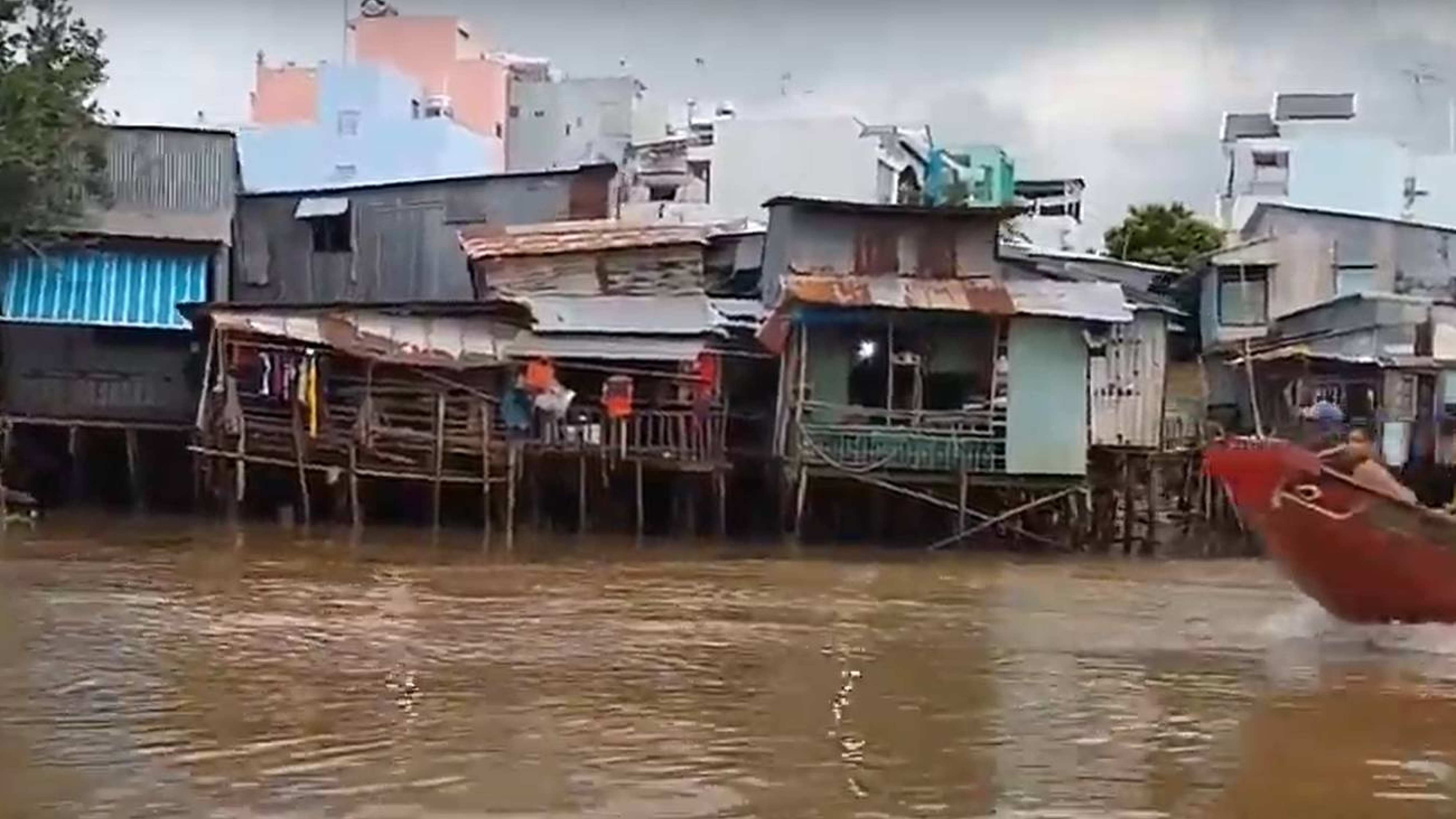 still video recycled plastic for flood resilience mekong delta srm