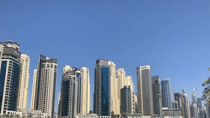 374394 De gebouwen van Emaar in Dubai