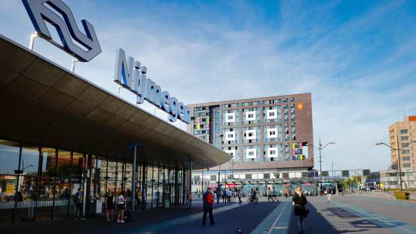 Nijmegen Centraal Station en Talia