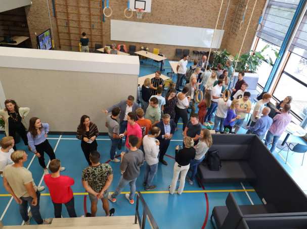 In de innovatiewerkplaats Groenewoudseweg 1 te Nijmegen ontmoeten studenten van de master Circulaire Economie en werkveldpartners elkaar. 14 September 2022.