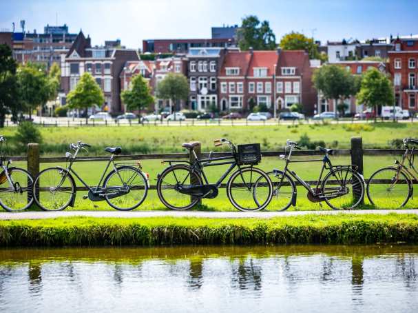 Arnhem fietsen bij het water