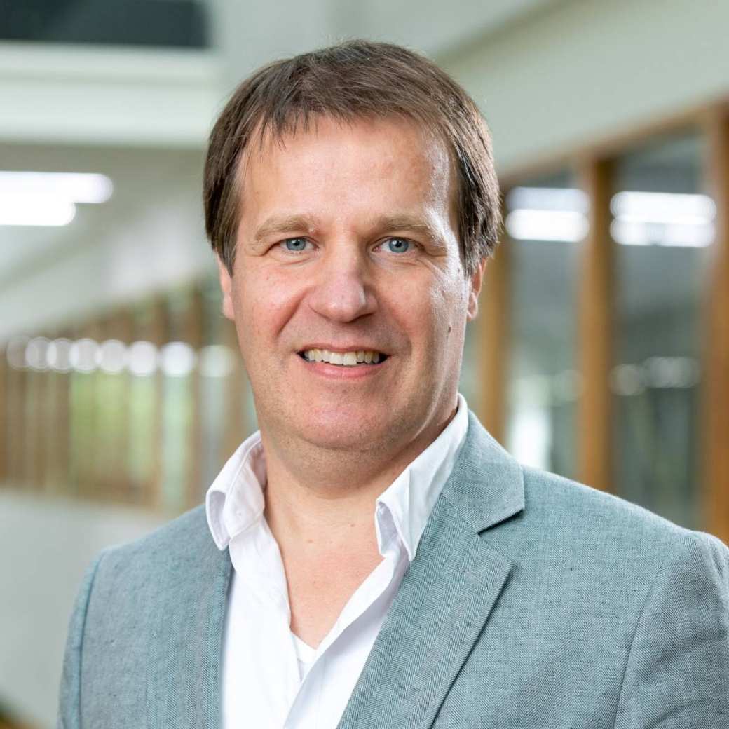 Lector Bart Staal- lectoraat Werkzame Factoren in de Beweegzorg