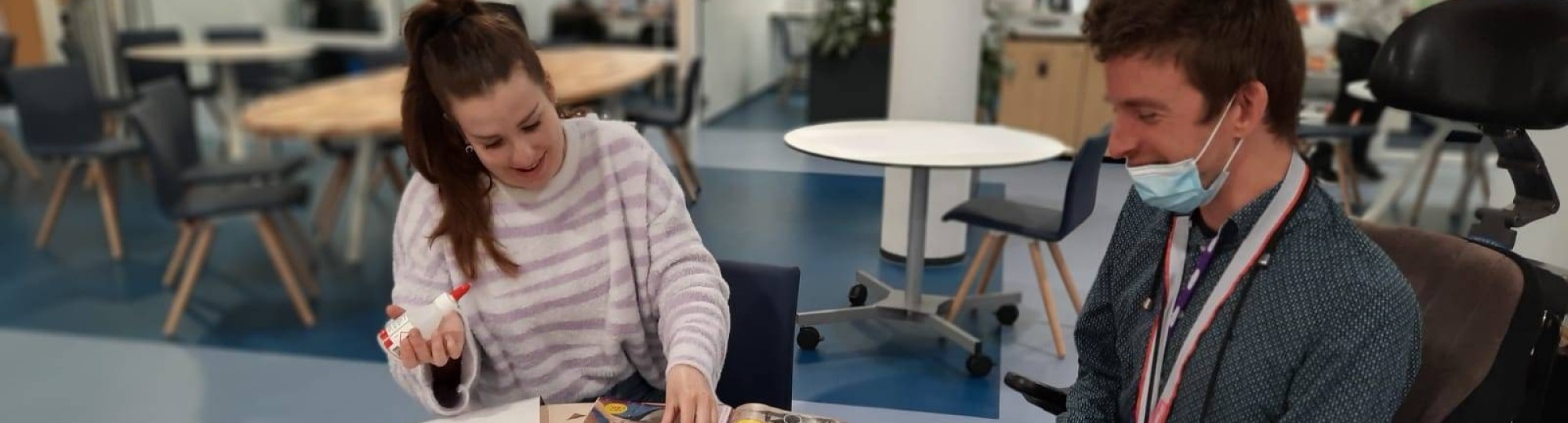 STERKplaats Kapittelweg 33, STERKstudent en student Social Work werken samen.