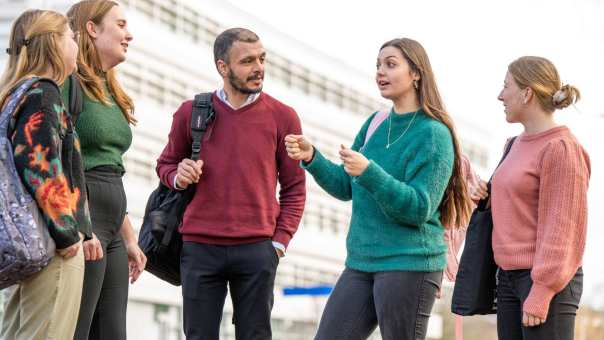 Cursus of Beroepsopleiding snel een erkend diploma NTI
