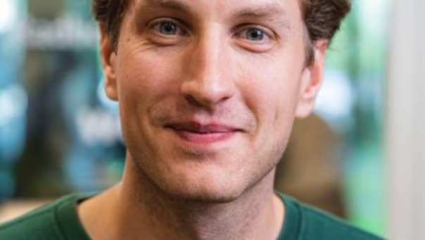 Bart-Jan Crum is oud student van de Radboud Universiteit. Ervaringsverhalen. Startkracht