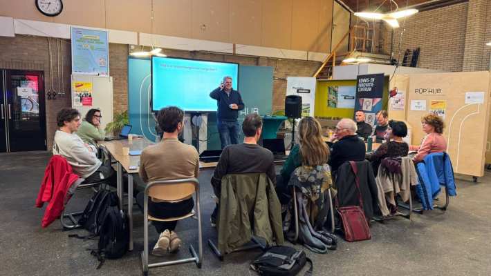 Bijeenkomst in company traject gemeenten Nijmegen x HAN AI in je bedrijf: slim werken en groeien in het Ondernemerslab Nijmegen. 