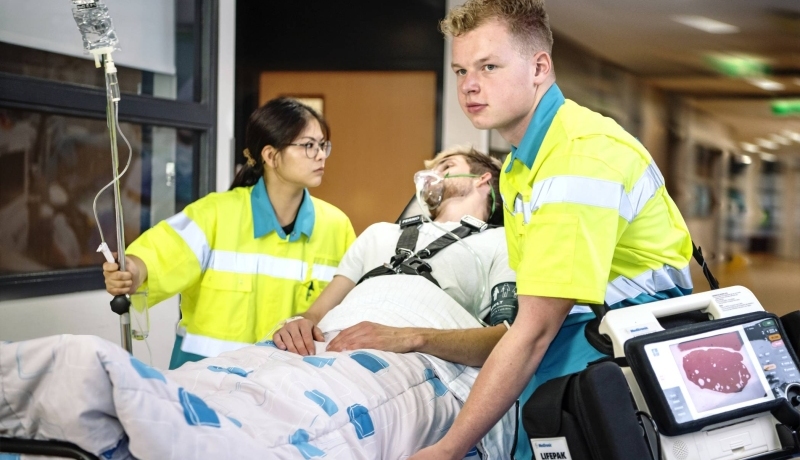 Studenten MHV ambulance