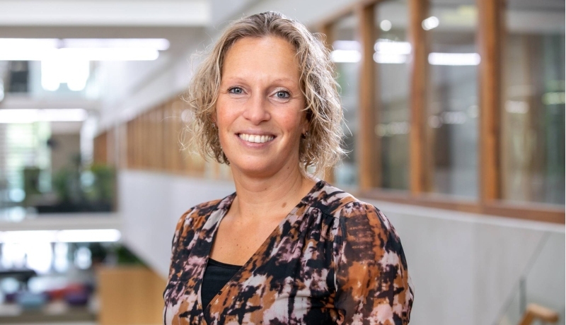 Portretfoto Marianne Vossenberg