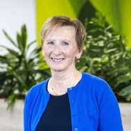 ALLEEN VOOR DE MANP | Portret van docent Lia de Bruyn van de opleiding verpleegkundig specialist op de HAN. Foto ten behoeve van smoelenboek MANP.