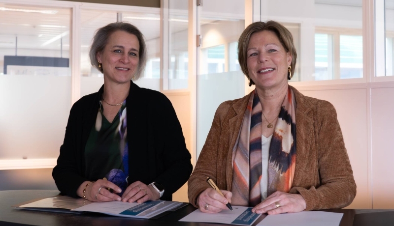 Simone Gielen-Wijffels lid raad van bestuur Bernhoven en Christine de Vries academie manager HAN