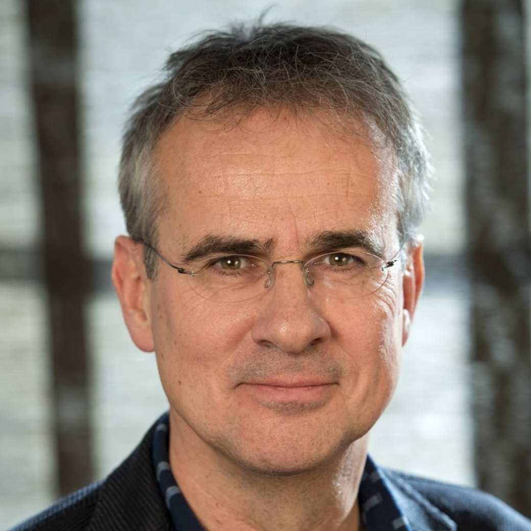 Portretfoto van docent Mondzorgkunde Joost Dupont