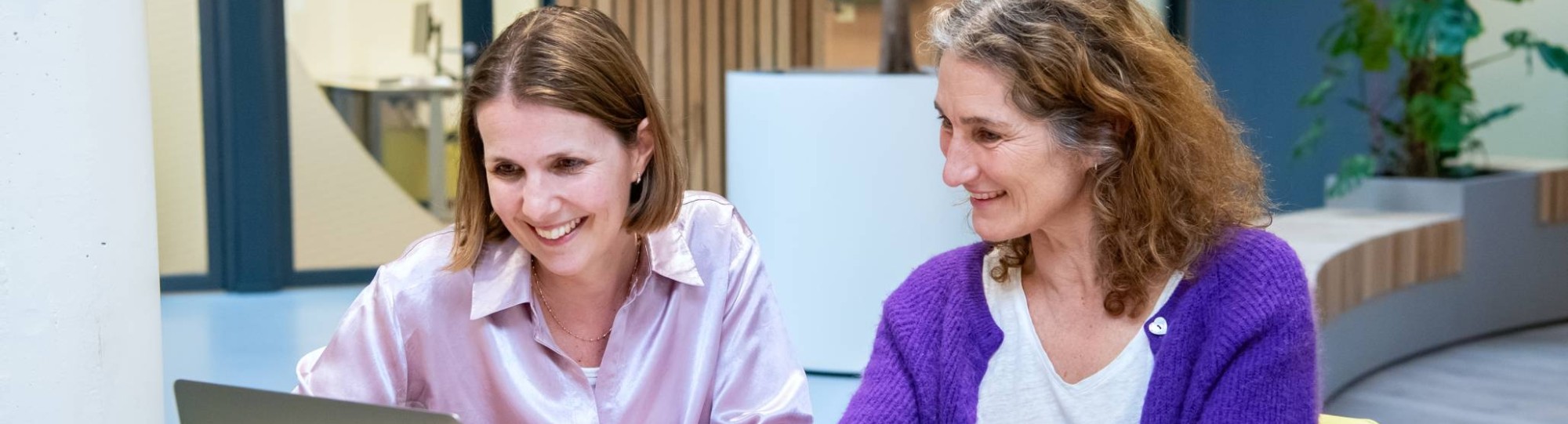 Studenten Master Transitie naar Gezondheid en Welzijn deeltijd in overleg
