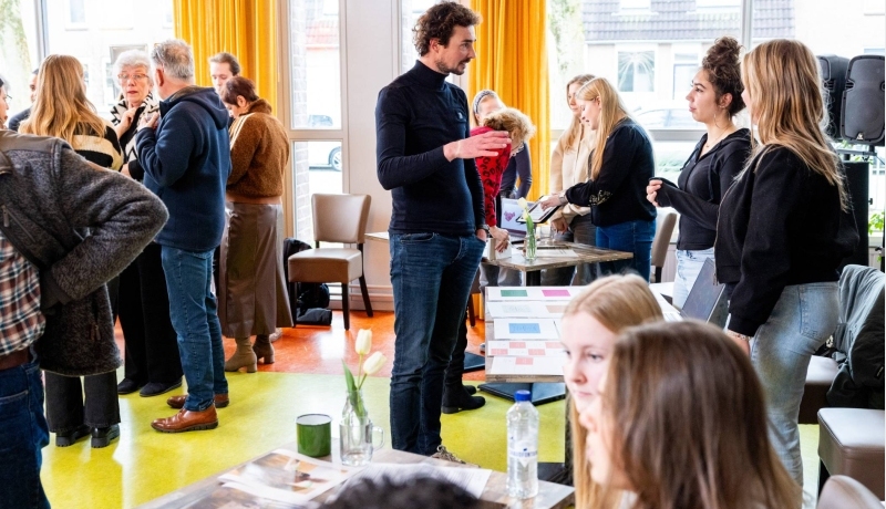 Labs en Werkplaatsen HAN- waar studenten, docenten, onderzoekers, professionals en burgers samenwerken