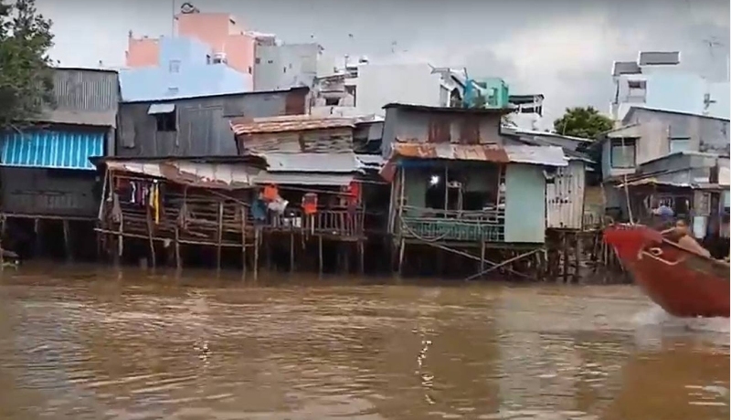 still video recycled plastic for flood resilience mekong delta srm