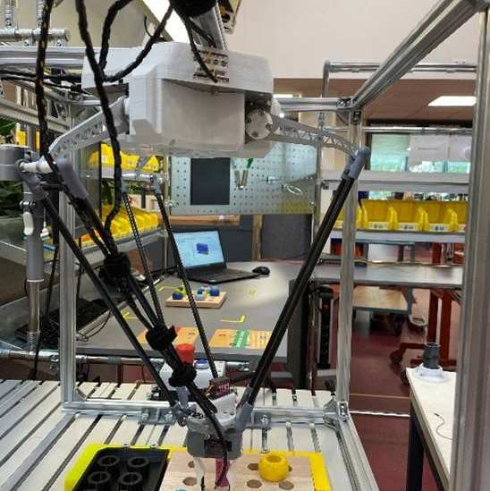 Deltapicker Delta X 2 robot bij robotics at HAN