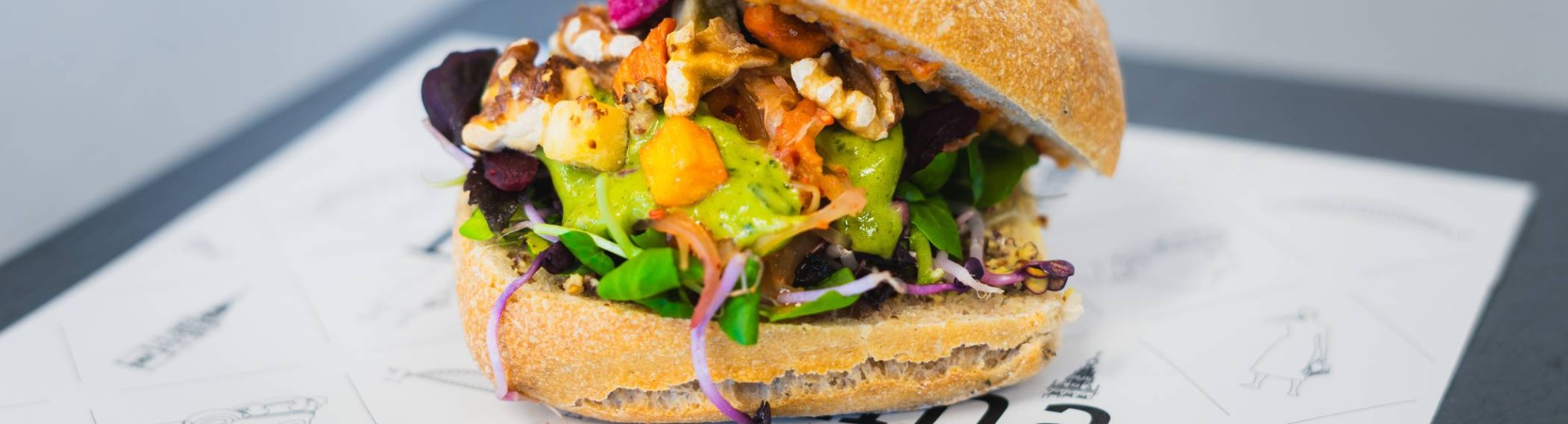 Foto bij lancering van broodje Nimma