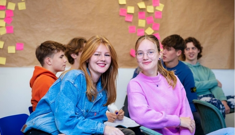 business innovation studenten aan het werk
