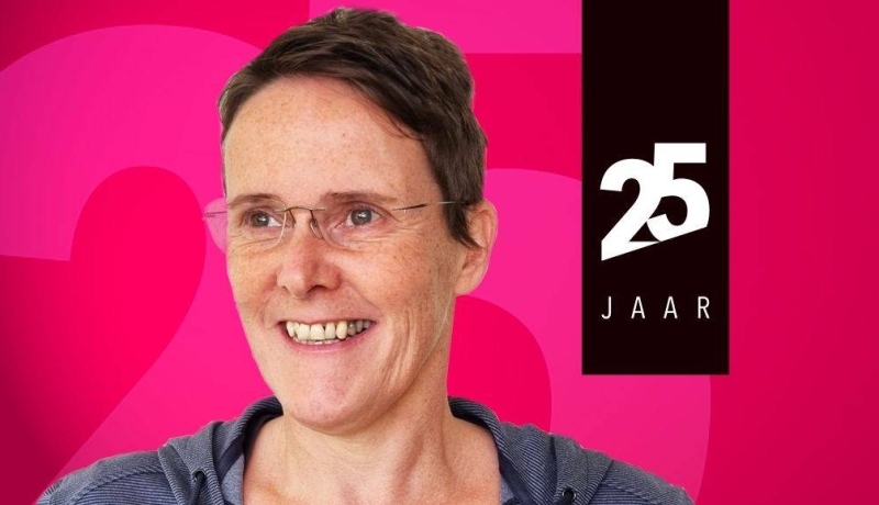 Banner HAN 25 jaar jubileum met Mirjam Boerboom, beleidsmedewerkers AMM