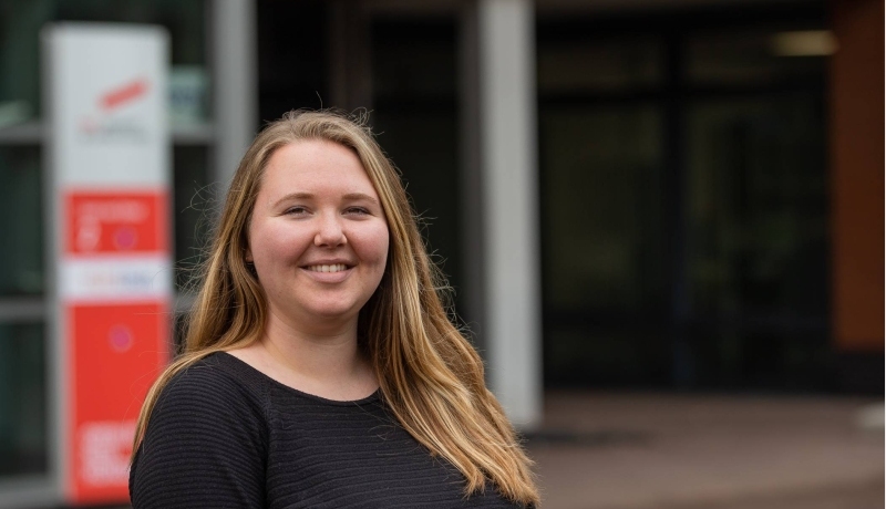 Voorzitter van de pr-commissie van ATBC, Ilse Gerritsen over de pr van de academie. Deze foto mag alleen eenmalig worden gebruikt bij een artikel met plaatsing op 28 maart 2023.