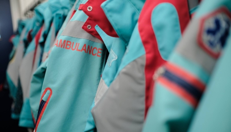 Amulancezorgprofessionals in opleiding bij de Academie voor Ambulancezorg en het Lectoraat Acute Intensieve Zorg van de HAN vergroten kwaliteit van onderzoekend vermogen en praktijkgericht onderzoek.