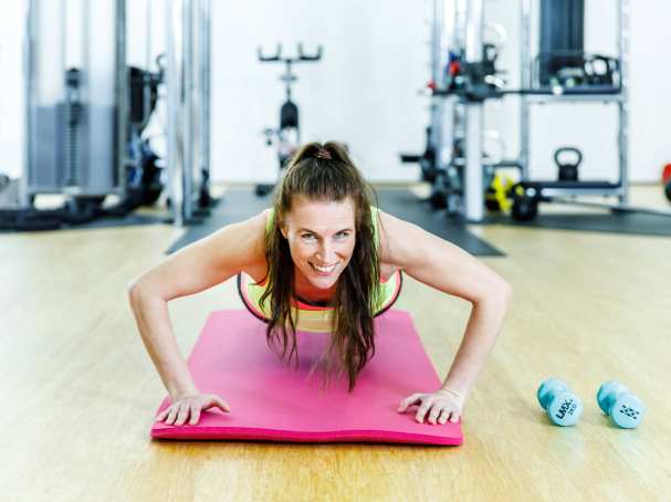 han seneca fitness sport bewegen opdrukken