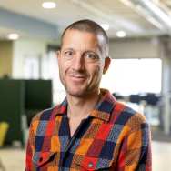 Geruite blouse met rood, oranje en blauw