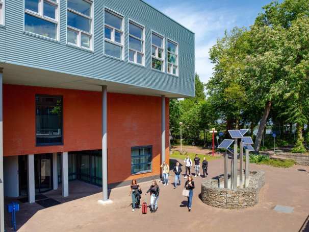 Overzicht campus Nijmegen gebouw LvS2