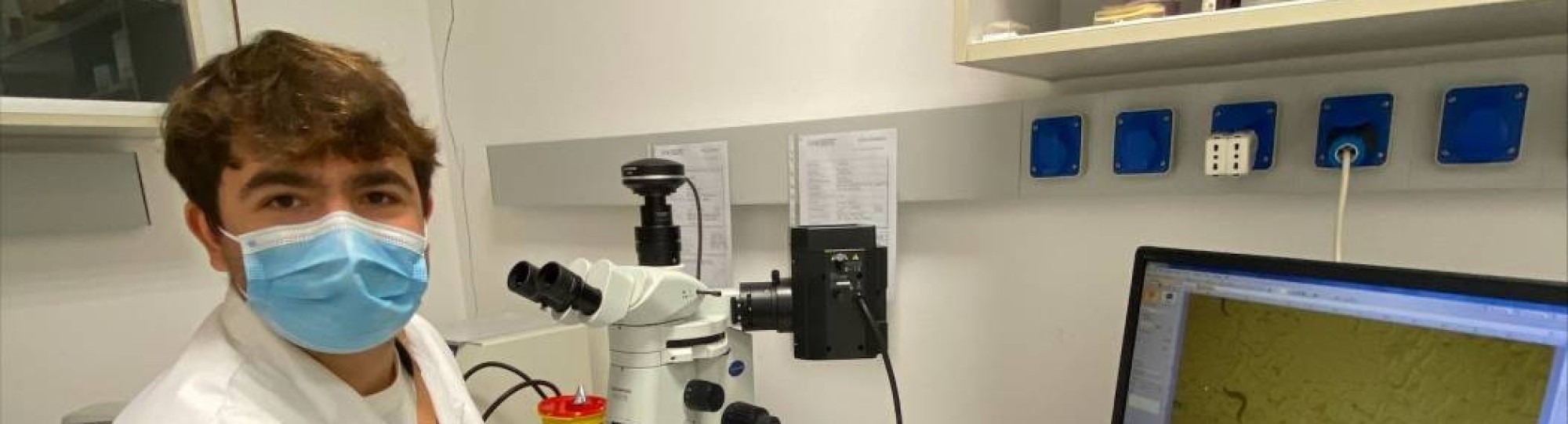 Bulgaarse Life Sciences-student Yavor Yordanov loopt stage in Milaan2