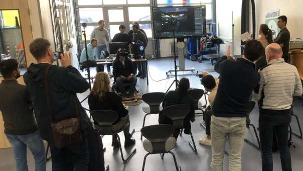 Testdag HUBRIS onderzoek - Sfeerbeeld van testopstelling met toeschouwers