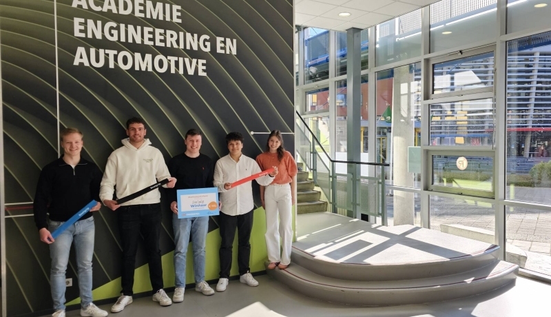 Studenten Technische Bedrijfskunde winnen prijs Jong Ondernemen met Snelgrip