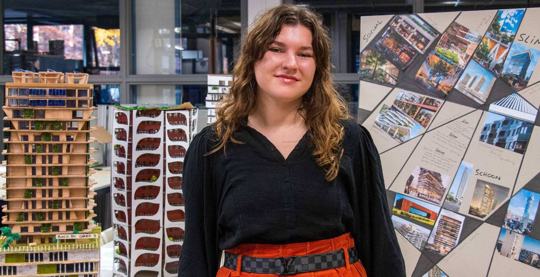 Saphira Ebbing bij een Slim-Schoon-Sociaal-moodboard en enkele maquettes