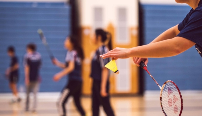 Badminton