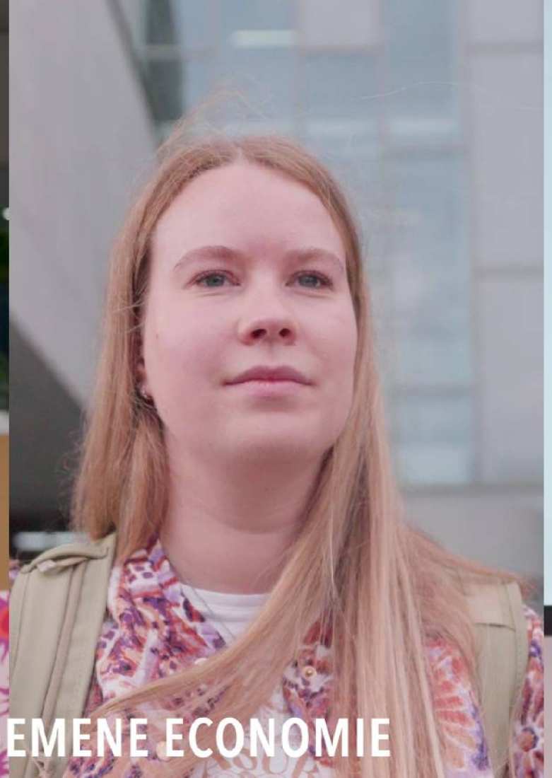 Een meisje in 3 verschillende shots met een fleurrijk giletje aan.