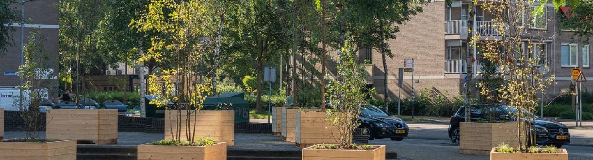 foto's van de gemeente Arnhem met daarop de bakken van het bewegende bos.
