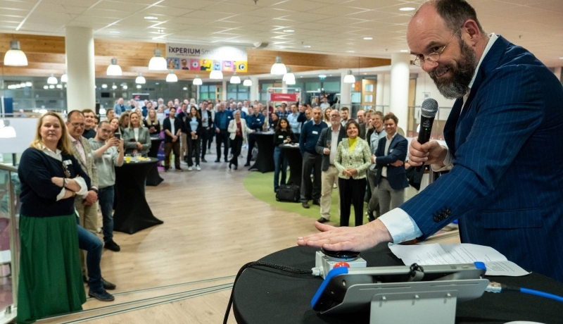 Opening van het iXperium