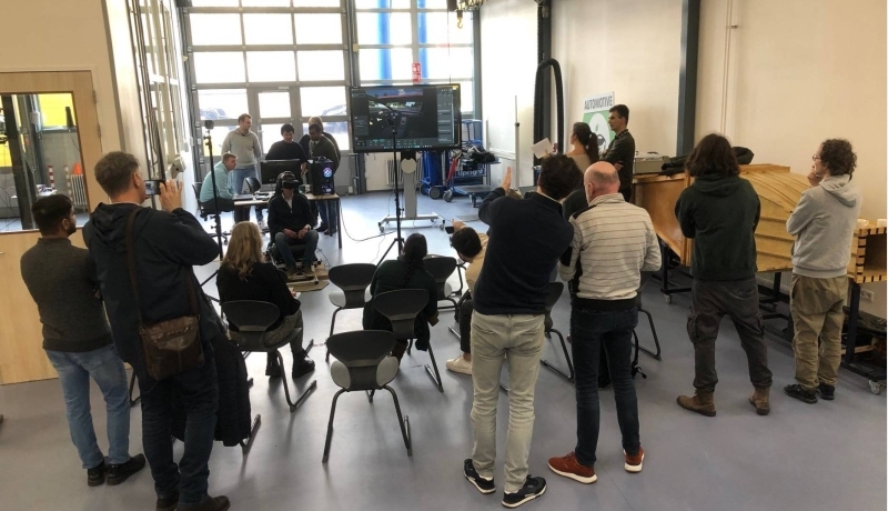 Testdag HUBRIS onderzoek - Sfeerbeeld van testopstelling met toeschouwers