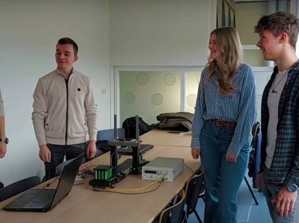 Studenten van de minor Machinebouw laten hun project zien