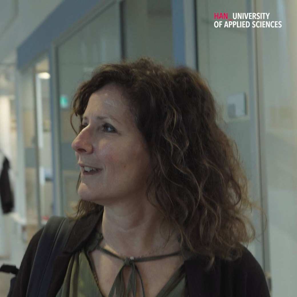 Still Video Master Social Work, Elleke Raedts