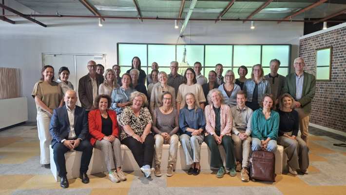 Deelnemers bijeenkomst strategische sessie Academische Werkplaatsen Paramedische zorg op 30 september