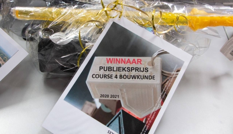 pakketje voor de winnaar Publieksprijs course 4 bouwkunde