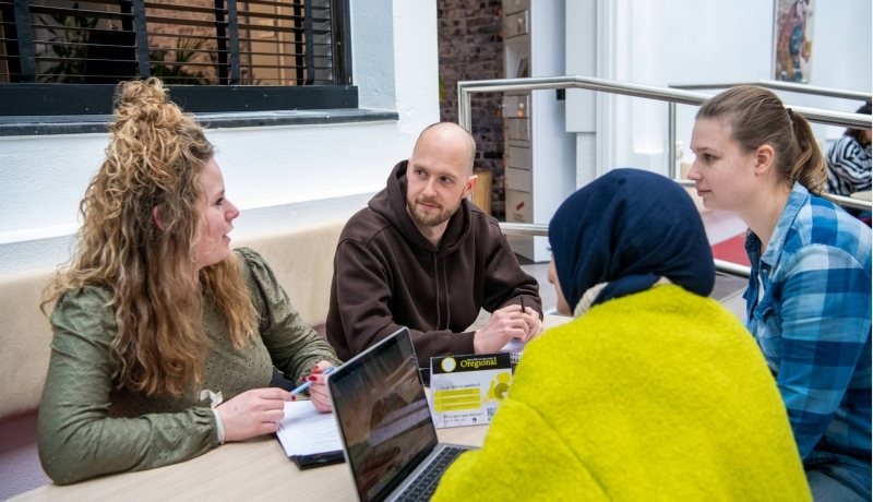 Onderzoeksproject POINT-R - onderzoek naar zorgtechnologie in de praktijk