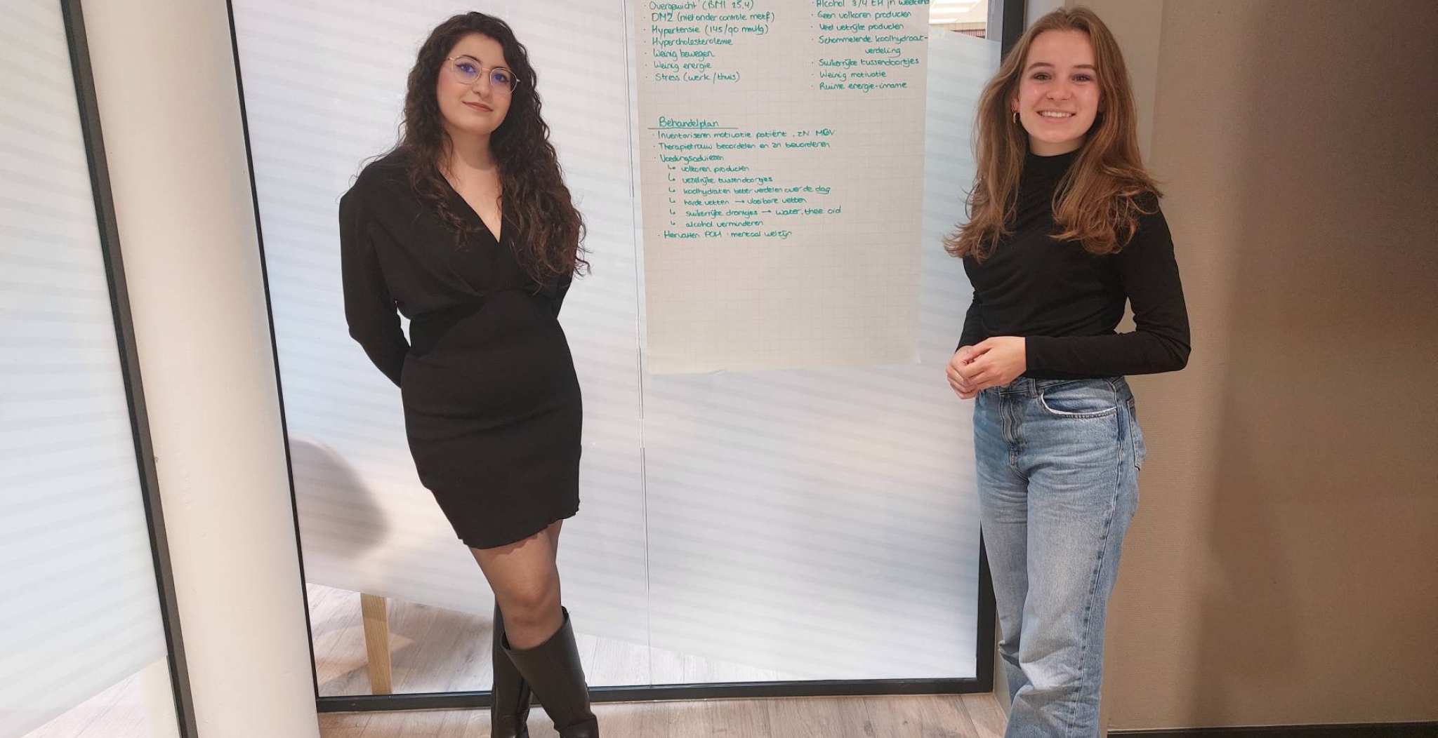 studenten Sarya en Simone