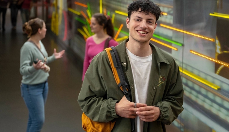 studenten in lichtstraat R26