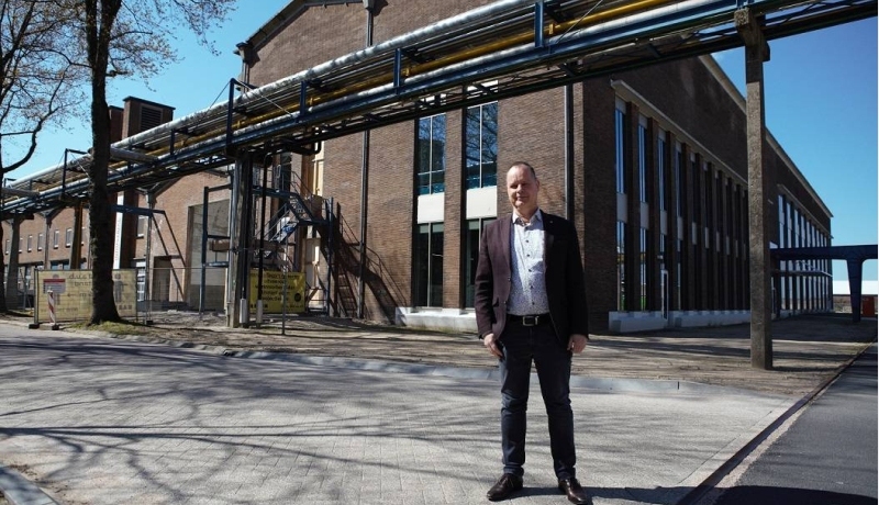 Peter Vaessen van KEMA Laboratories op het IPKW voor het gebouw van Connectr. SEECE