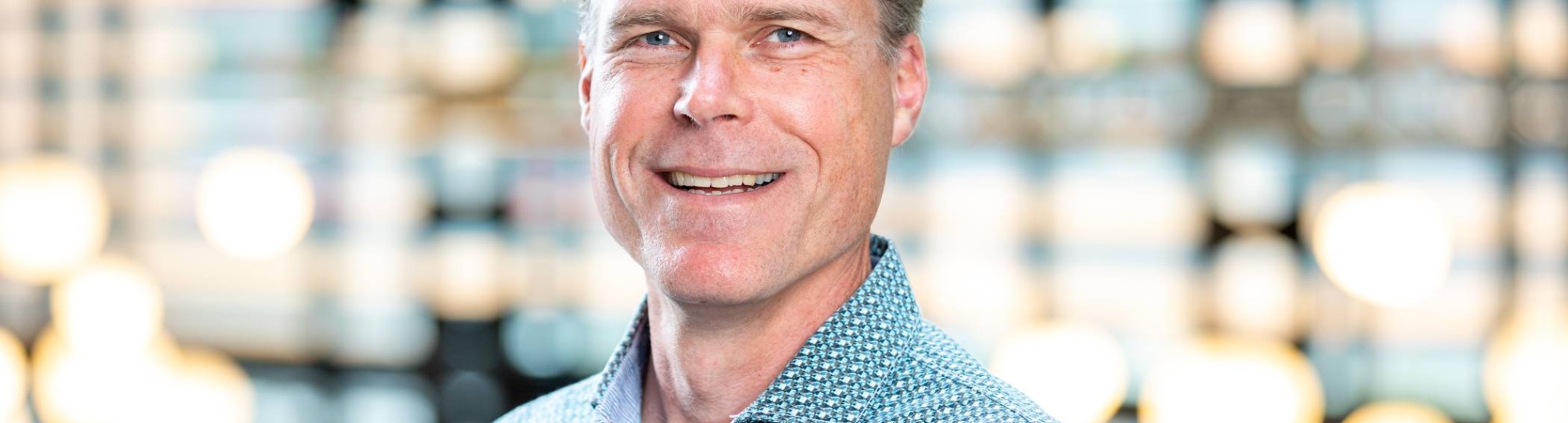 Portretfoto Hans Kerstens voor website Centre of Expertise Sneller Herstel