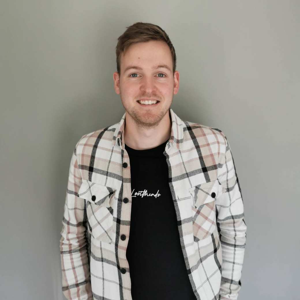 Interview met Jelmer van Alst, afgestudeerd Social Work voltijd student 2022.