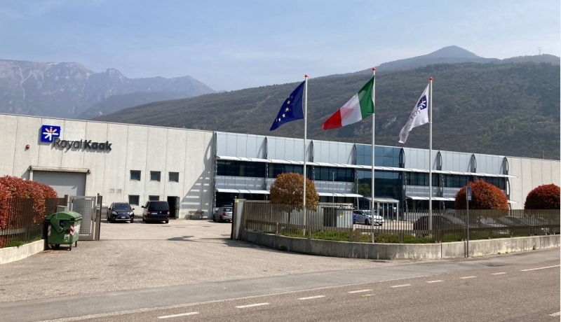 De Italiaanse vestiging van Kaak