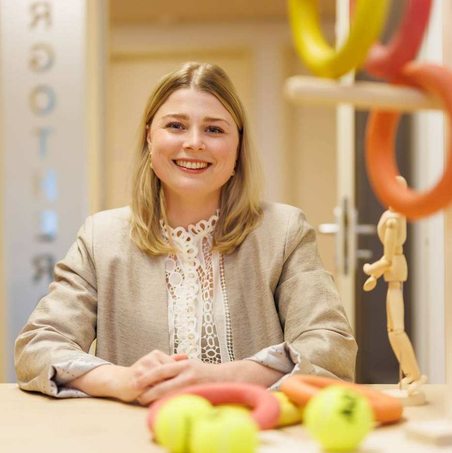 Jana Maria Veelenturf