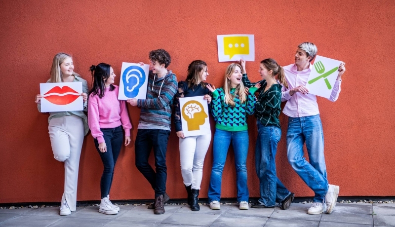Studenten Logopedie studeren op de HAN met 5 domeinen
