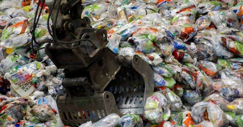 see ARN afvalverwerking in het kader van de European Week for Waste Reduction excursie naar de ARN in Weurt